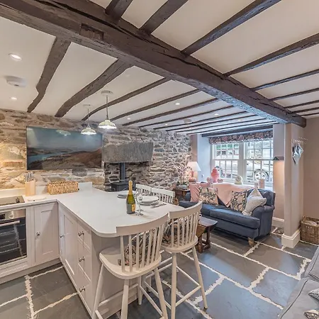 度假居 Old Toffee Shop 安布尔塞德