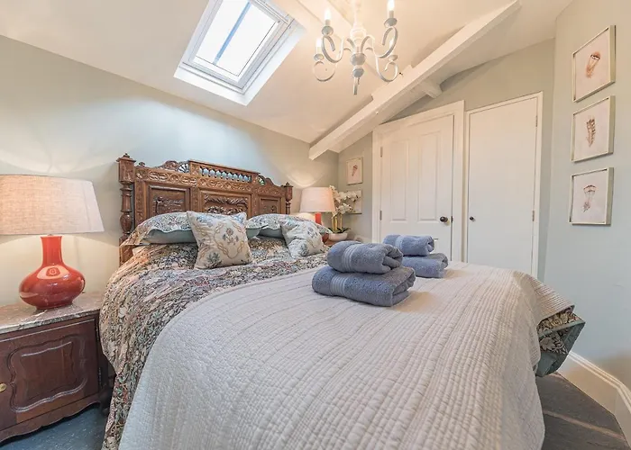 Old Toffee Shop 安布尔塞德