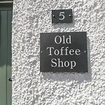 Old Toffee Shop Сasa de vacaciones *